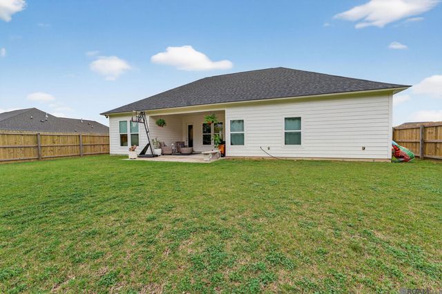 9963 Oak Colony Blvd, Baton Rouge, LA 70817