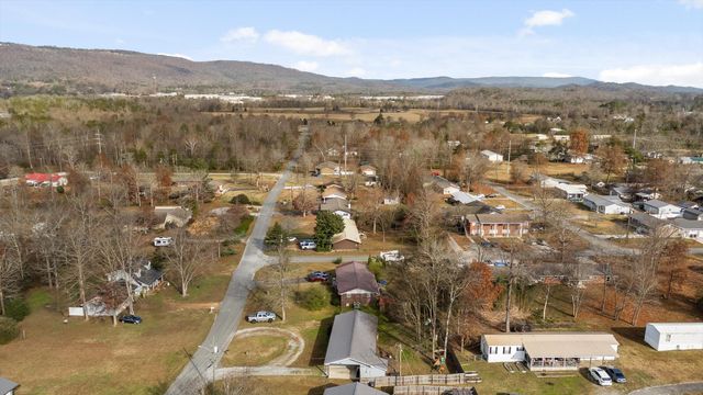 46 Williams Street, Trenton, GA 30752