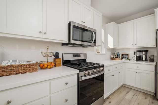 1705 Stetson Cir, West Sacramento, CA 95691