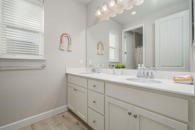 1705 Stetson Cir, West Sacramento, CA 95691