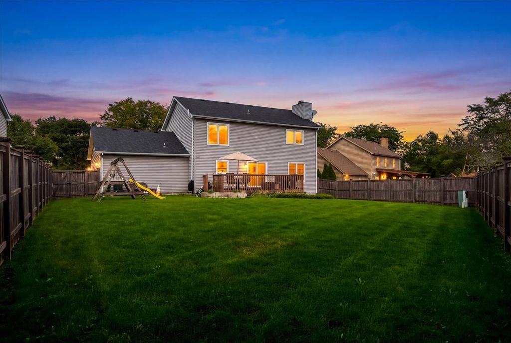 533 Strong Street, Bolingbrook, IL 60440 — photo 2
