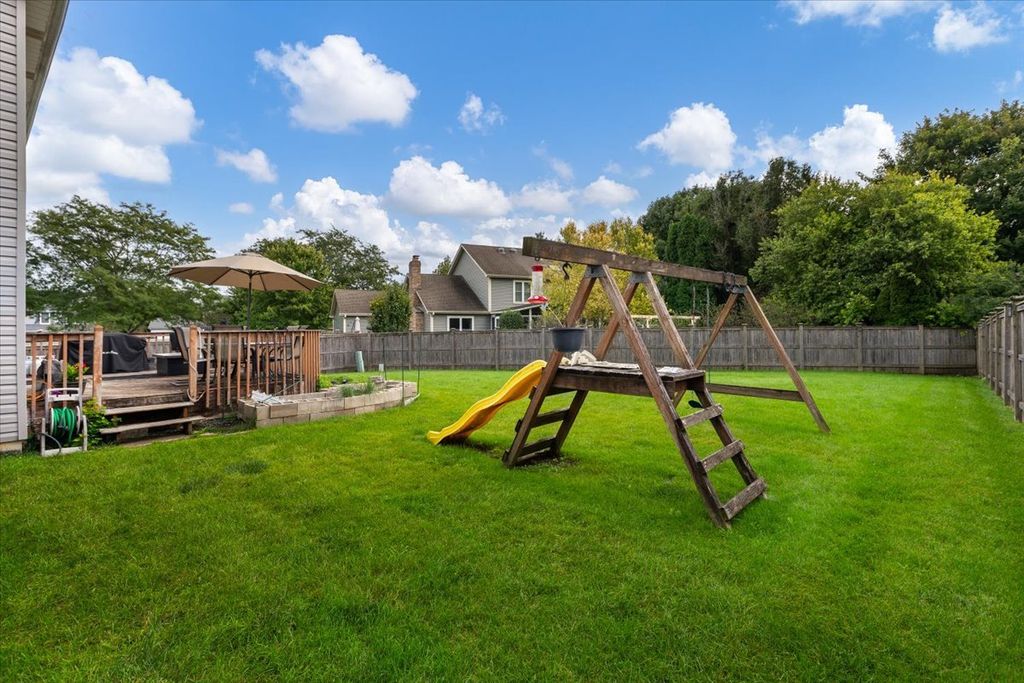 533 Strong Street, Bolingbrook, IL 60440 — photo 4