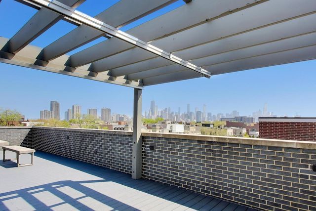 1955 N Halsted Street PH, Chicago, IL 60614