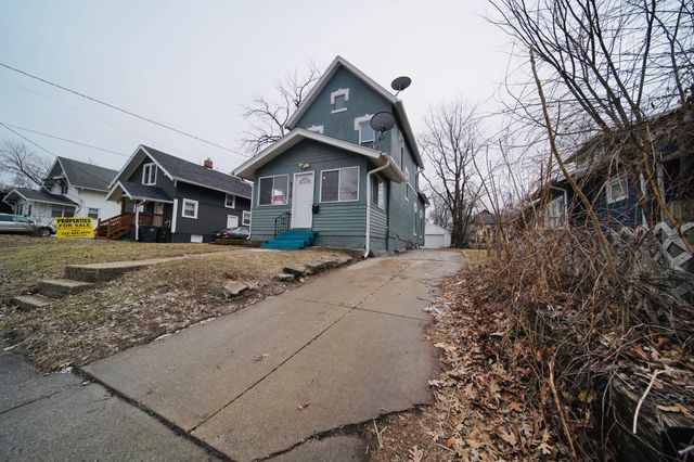 2112 Washington Avenue, Des Moines, IA 50310