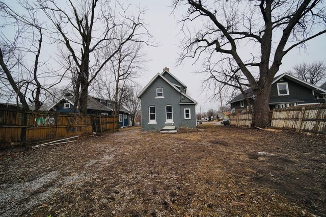 2112 Washington Avenue, Des Moines, IA 50310