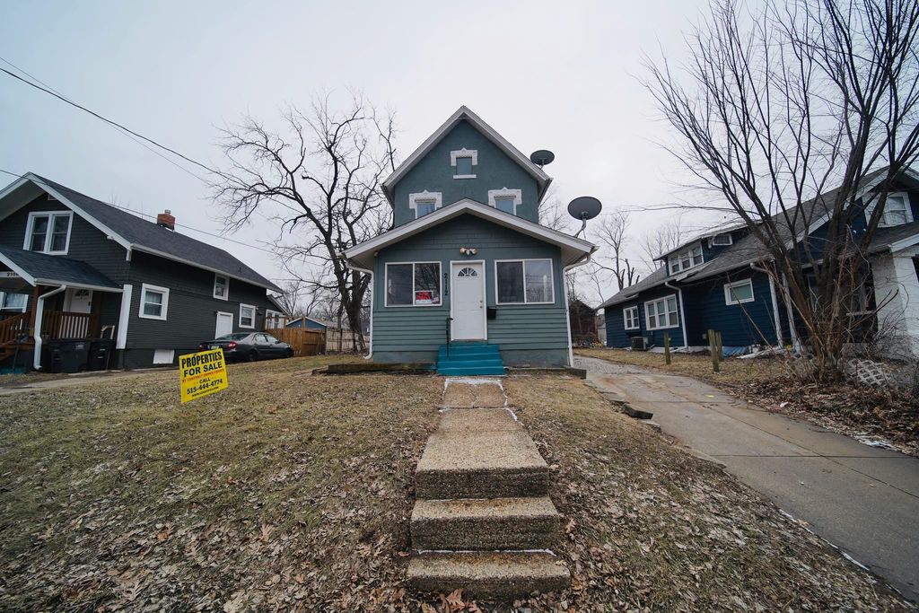 2112 Washington Avenue, Des Moines, IA 50310