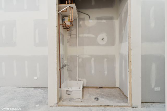 2913 W Belmont Avenue 1W, Chicago, IL 60618