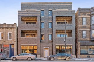 2913 W Belmont Avenue 1W, Chicago, IL 60618