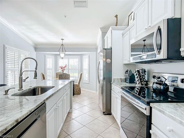 10401 Mcarthur Palm LN 2523, Fort Myers, FL 33966