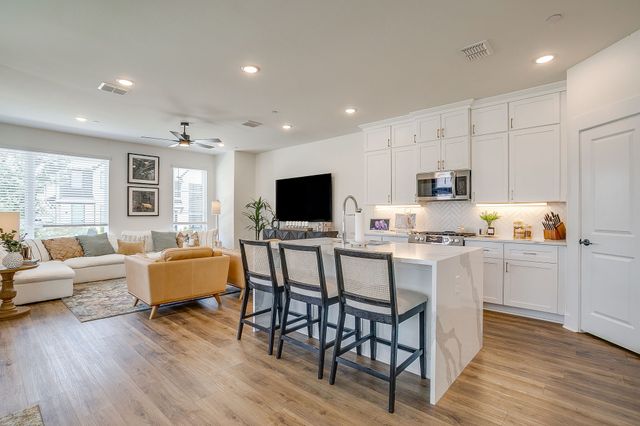 6300 Rover Lane, North Richland Hills, TX 76182