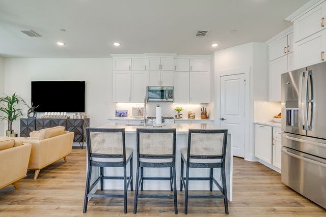 6300 Rover Lane, North Richland Hills, TX 76182
