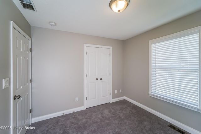 10116 Greenfield Woods Cir, Louisville, KY 40258