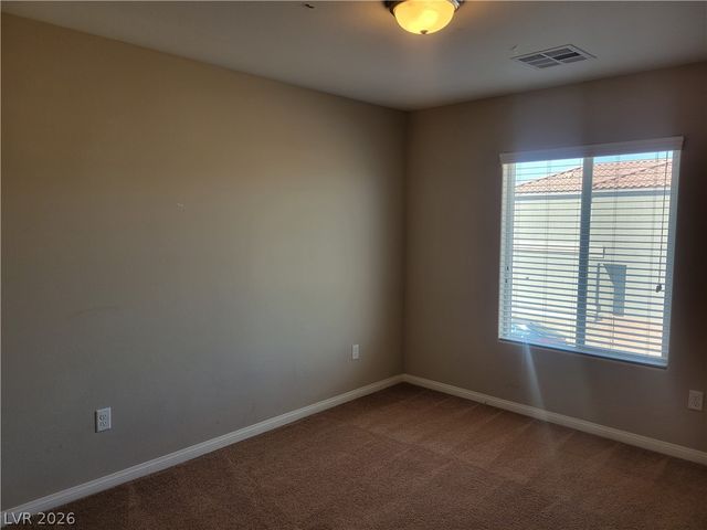 8852 Lake Myers Court, Las Vegas, NV 89139