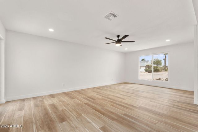 7734 N 34TH Avenue, Phoenix, AZ 85051