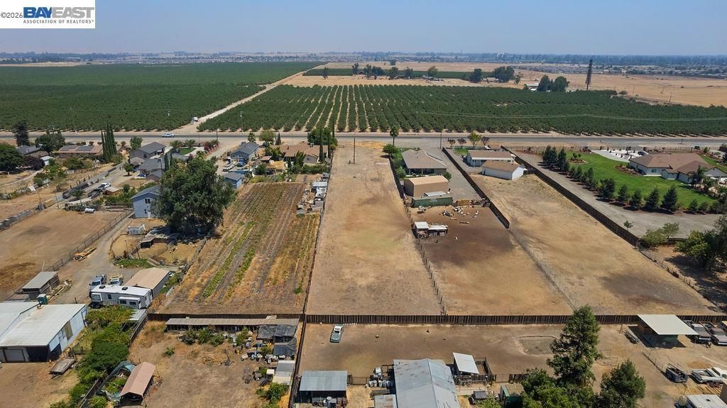 Image 10 of property listing at 4195 North Highway 59, Merced, CA 95348