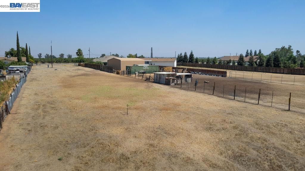 Image 8 of property listing at 4195 North Highway 59, Merced, CA 95348
