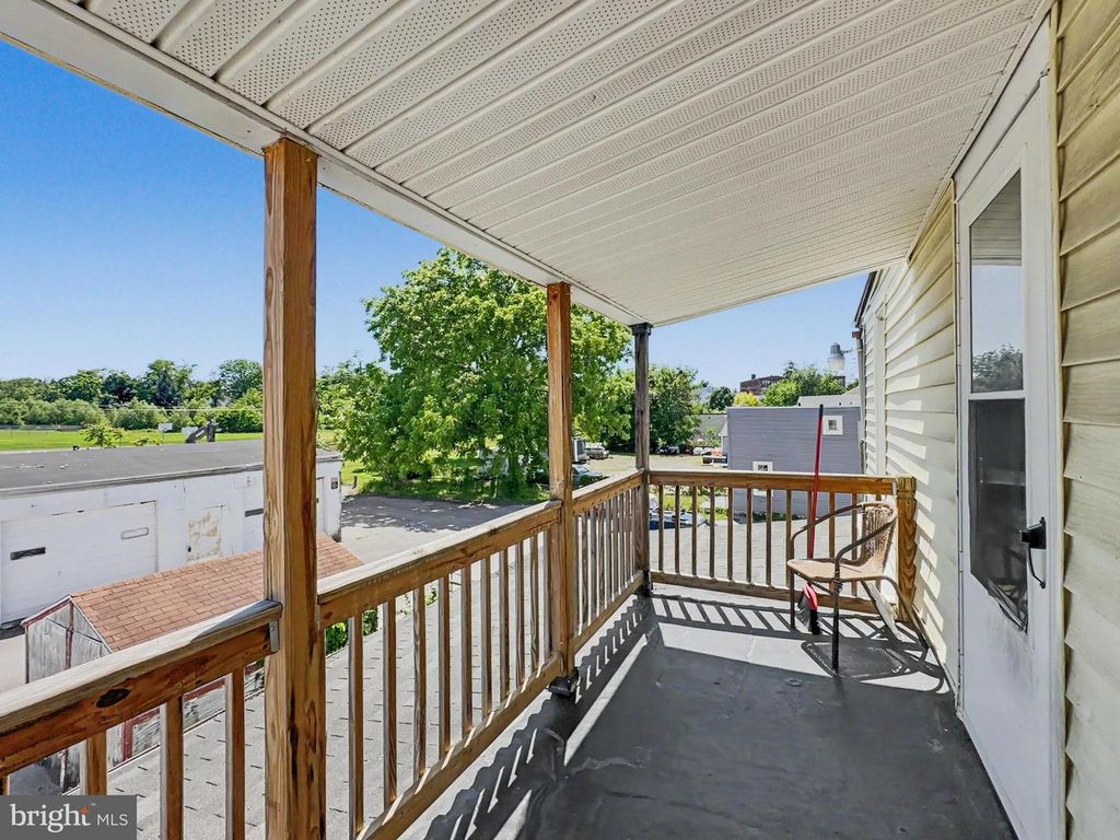 Image 36 of property listing at 522-526 BOUNDARY AVE E, York, PA 17403