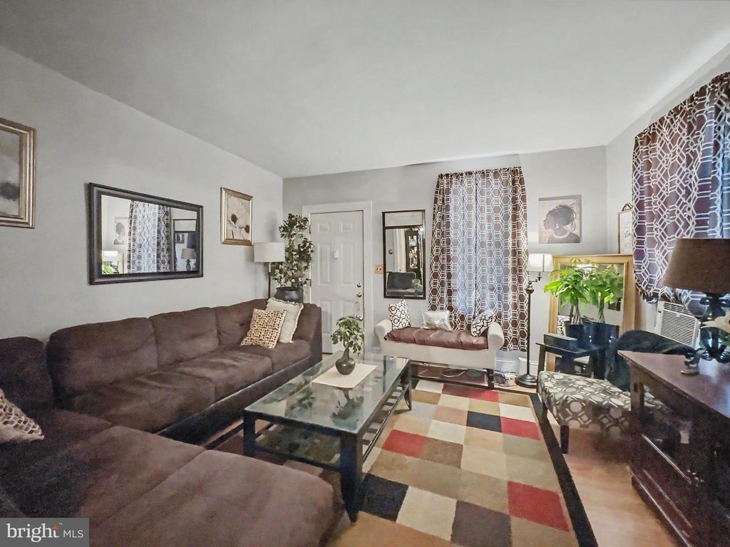 Image 42 of property listing at 522-526 BOUNDARY AVE E, York, PA 17403