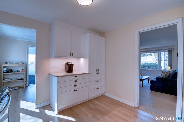 41 Sanford Road, Manchester, CT 06042