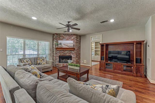 14411 Timbergreen Dr, Magnolia, TX 77355
