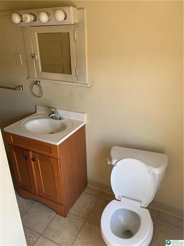 102 North 4th Street 2nd floor, Emmaus Boro, PA 18049