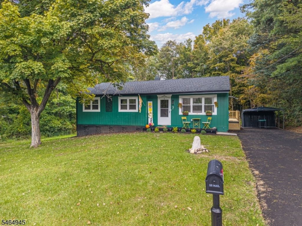 7 Fox Hill Dr, Franklin Boro, NJ 07416 — exterior