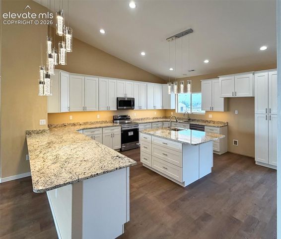 1626 W Alvarado Drive, Pueblo, CO 81007