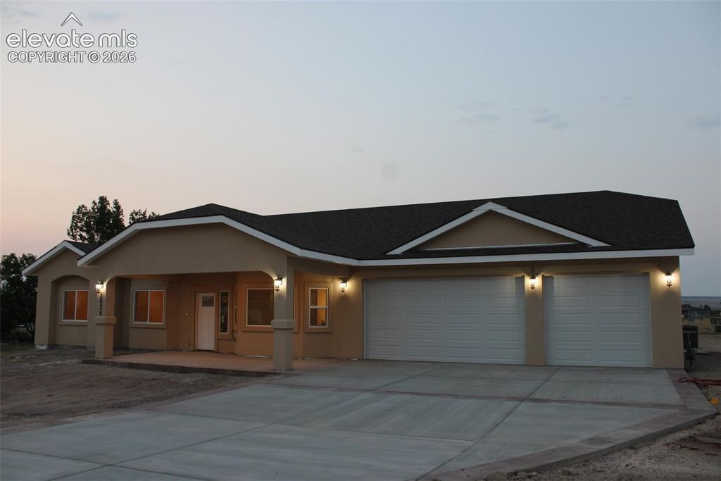 1626 W Alvarado Drive, Pueblo, CO 81007