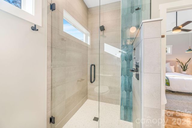 67 Crestfield Avenue, Asheville, NC 28804