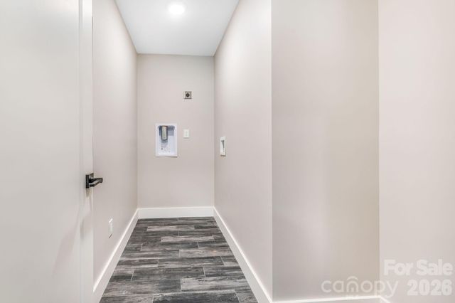 67 Crestfield Avenue, Asheville, NC 28804