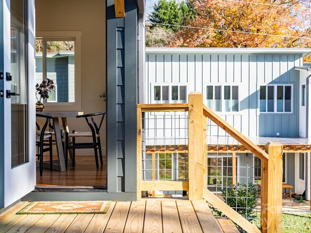 67 Crestfield Avenue, Asheville, NC 28804