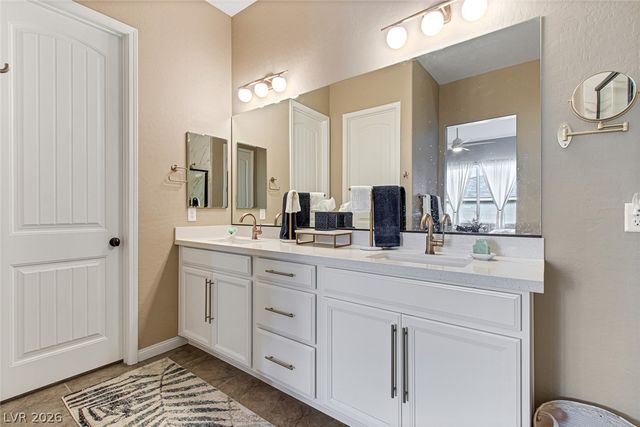 10930 Krista Leigh Avenue, Las Vegas, NV 89166