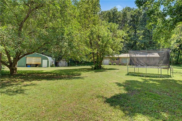 3300 Monte NE Road, Rogers, AR 72758
