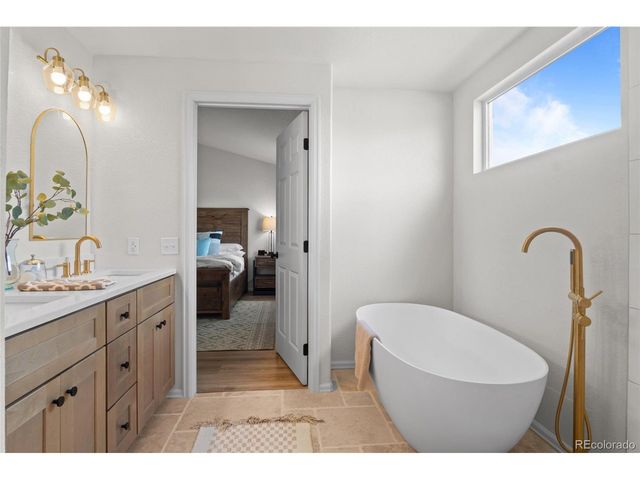 13992 Hudson Way, Thornton, CO 80602