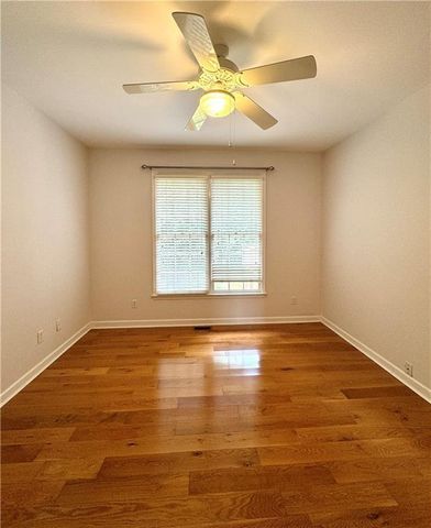 1070 Admiral Crossing, Alpharetta, GA 30005