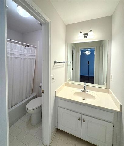 1070 Admiral Crossing, Alpharetta, GA 30005