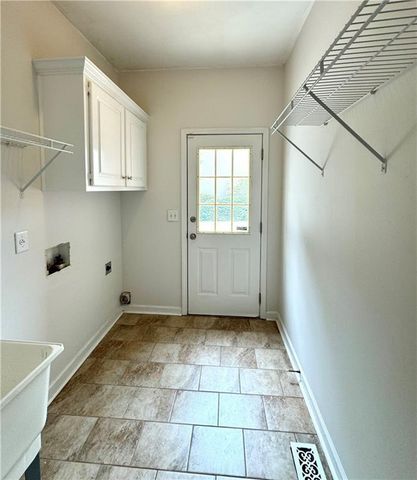 1070 Admiral Crossing, Alpharetta, GA 30005