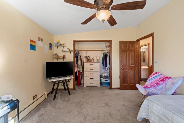 6649 COUNTY ROAD R, Oshkosh, WI 54902
