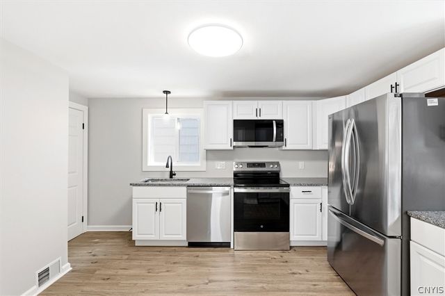 242 Rider Avenue, Syracuse, NY 13207