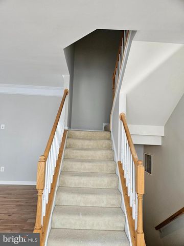 41904 DIABASE SQ, Aldie, VA 20105