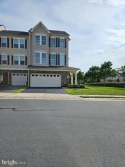 41904 DIABASE SQ, Aldie, VA 20105