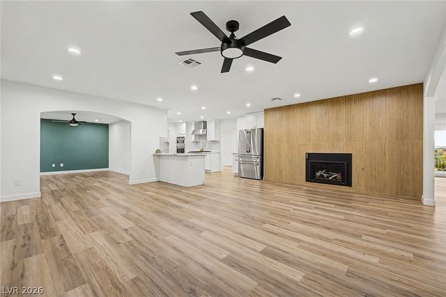 236 East Country Club Drive, Henderson, NV 89015
