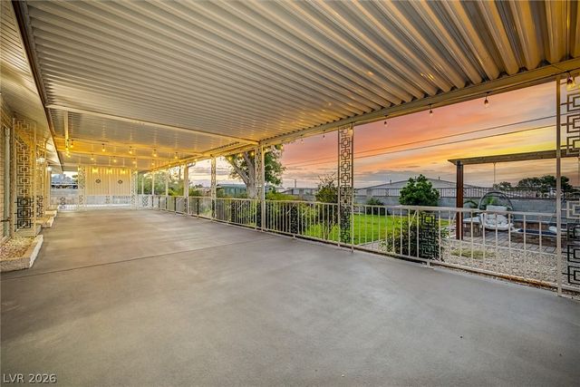 236 East Country Club Drive, Henderson, NV 89015