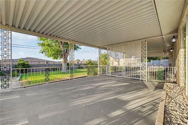 236 East Country Club Drive, Henderson, NV 89015