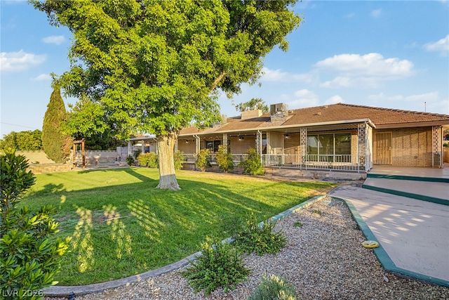 236 East Country Club Drive, Henderson, NV 89015