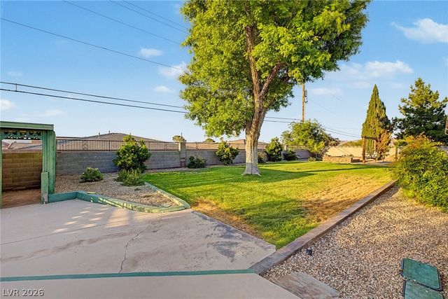 236 East Country Club Drive, Henderson, NV 89015