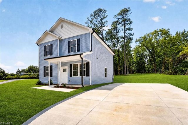 2822 Uwharrie Road, Archdale, NC 27263