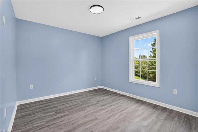 2822 Uwharrie Road, Archdale, NC 27263