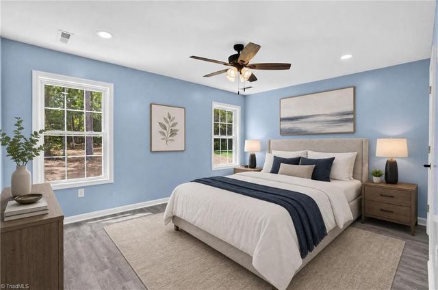 2822 Uwharrie Road, Archdale, NC 27263