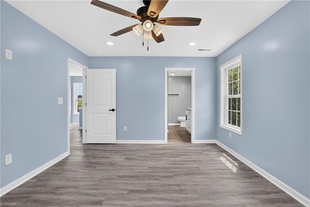 2822 Uwharrie Road, Archdale, NC 27263